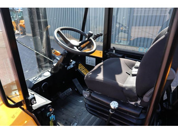 Terénny vozík JCB 940-4 T4 Valid inspection, *Guarantee! Diesel, 4x4: obrázok 4 Terénny vozík JCB 940-4 T4 Valid inspection, *Guarantee! Diesel, 4x4: obrázok 4