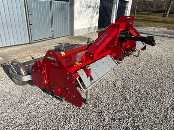 Stroj na obrábanie pôdy HOWARD