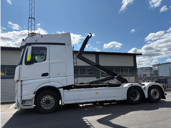 Hákový nosič kontajnerov MERCEDES-BENZ Actros