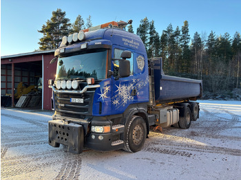 Hákový nosič kontajnerov SCANIA R 560