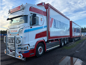 Nákladné auto SCANIA R 520
