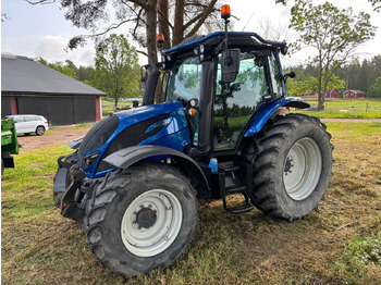 Traktor VALTRA N174