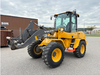Kolesový nakladač VOLVO L30G