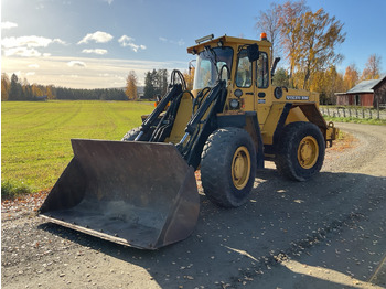 Kolesový nakladač VOLVO L70