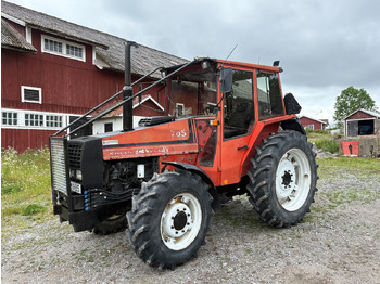 Traktor VALMET 705