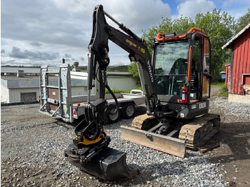 Rýpadlo VOLVO ECR25D