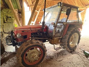 Traktor ZETOR