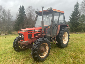 Traktor ZETOR