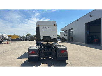 Ťahač MAN TGA 18.430 (BOITE MANUELLE / MANUAL GEARBOX): obrázok 5