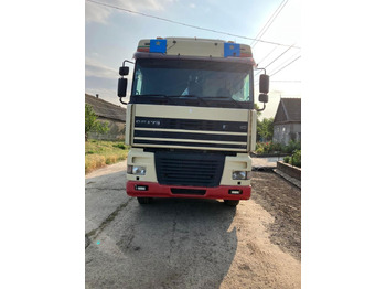 Valníkový/ Plošinový nákladný automobil DAF XF 95 430