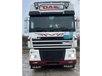 Ťahač DAF XF 95