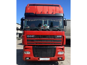 Ťahač DAF XF 95