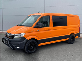 Automobil