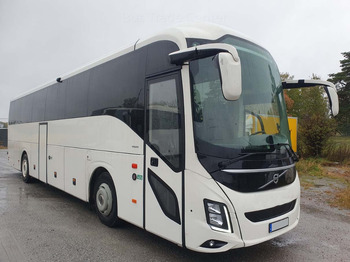 Autokar VOLVO