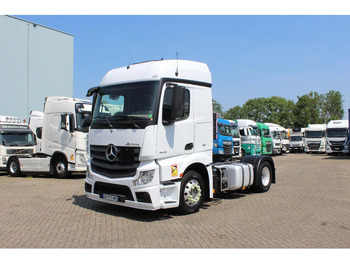 Ťahač MERCEDES-BENZ Actros 1843