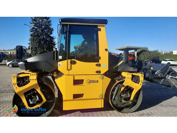 Cestný valec BOMAG