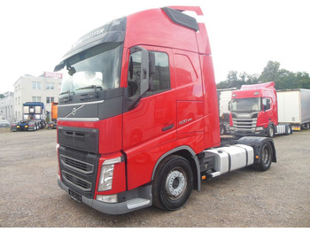 Ťahač VOLVO FH13 500