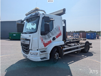 Hákový nosič kontajnerov DAF LF 260