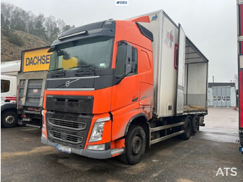 Skříňový nákladní auto VOLVO FH