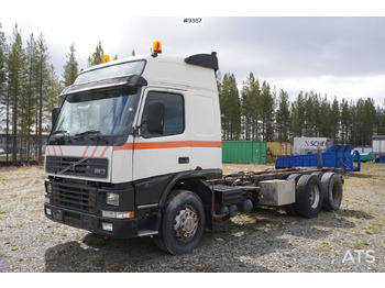 Podvozek s kabinou VOLVO FM12