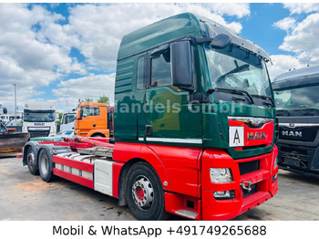 Hákový nosič kontajnerov MAN TGX 26.440