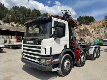 Hákový nosič kontajnerov SCANIA 124