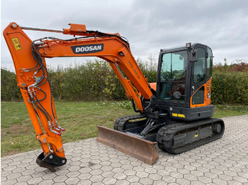 Leasing Doosan DX63-3 Doosan DX63-3: obrázok 1