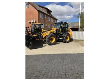 Kolesový nakladač JCB TM320