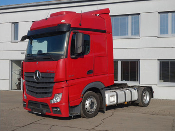 Ťahač MERCEDES-BENZ Actros 1845