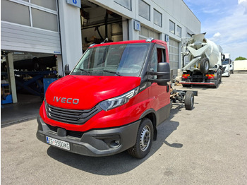 Podvozek s kabinou IVECO Daily 35c21