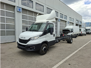 Podvozek s kabinou IVECO Daily 70c18