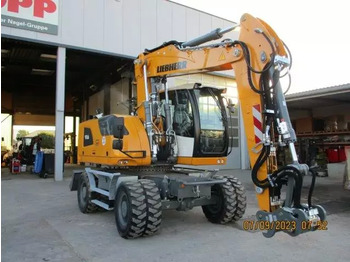Kolesové rýpadlo LIEBHERR A 916
