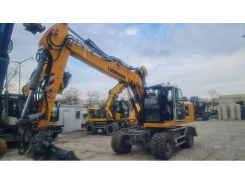 : fotografia v hlavičke