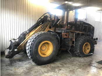 Kolesový nakladač CATERPILLAR 924G