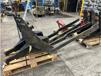 Predný nakladač na traktor ZETOR