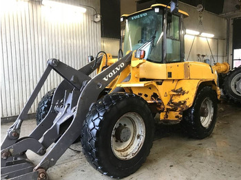 Kolesový nakladač VOLVO L45B