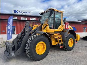 Kolesový nakladač VOLVO L90H
