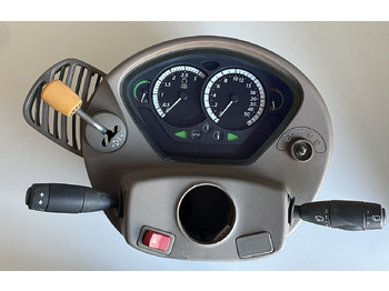 Palubná doska JOHN DEERE