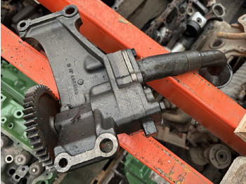 Olejové čerpadlo JOHN DEERE