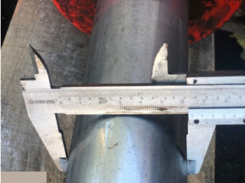 Hydraulický valec pre Poľnohospodárske stroje Manitou 524 - Siłownik Wychyłu Łyźki: obrázok 4