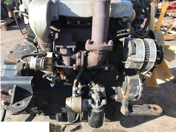 Motor pre Stavebné stroje Manitou - Silnik Perkins 1004-4 [CZĘŚCI]: obrázok 3