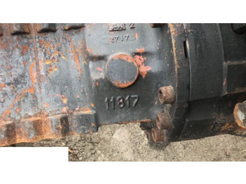 Náprava a diely MANITOU MLT 527