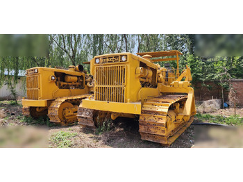 Pokladač potrubí KOMATSU D155