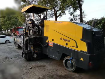 Cestná fréza BOMAG