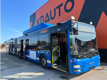 Kĺbový autobus MAN Lion's City