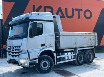 Sklápač MERCEDES-BENZ Arocs 2651