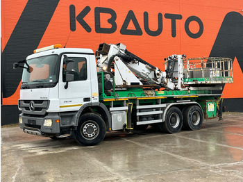 Nákladné auto MERCEDES-BENZ Actros 2636