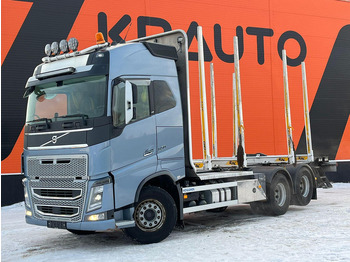 Nákladné vozidlo na prepravu dreva VOLVO FH16 650
