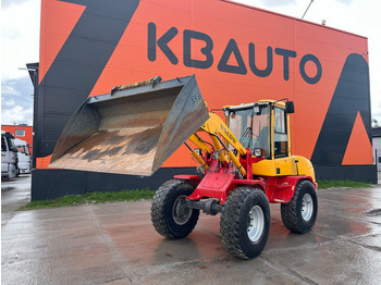 Kolesový nakladač VOLVO L30B