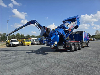 Fekálne vozidlo SCANIA